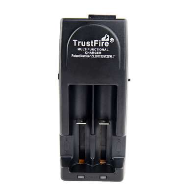 TrustFire TR-001 18650 Li ion Rechargeable Universal Battery charger with CE RoHs certificates